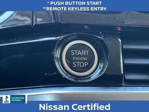 Certified 2022 Nissan Pathfinder Platinum w/ Cargo Package image 9