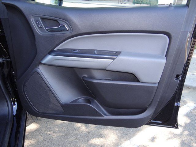 Used 2016 Chevrolet Colorado LT w/ LT Convenience Package RWD image 24