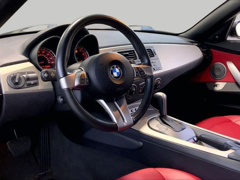 Used 2004 BMW Z4 3.0i RWD image 17