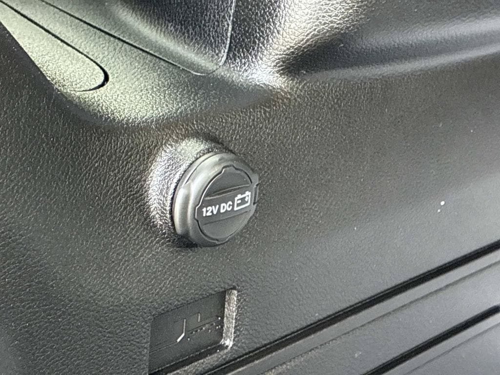 Used 2024 Jeep Wrangler Unlimited Sport AWD/4WD image 13