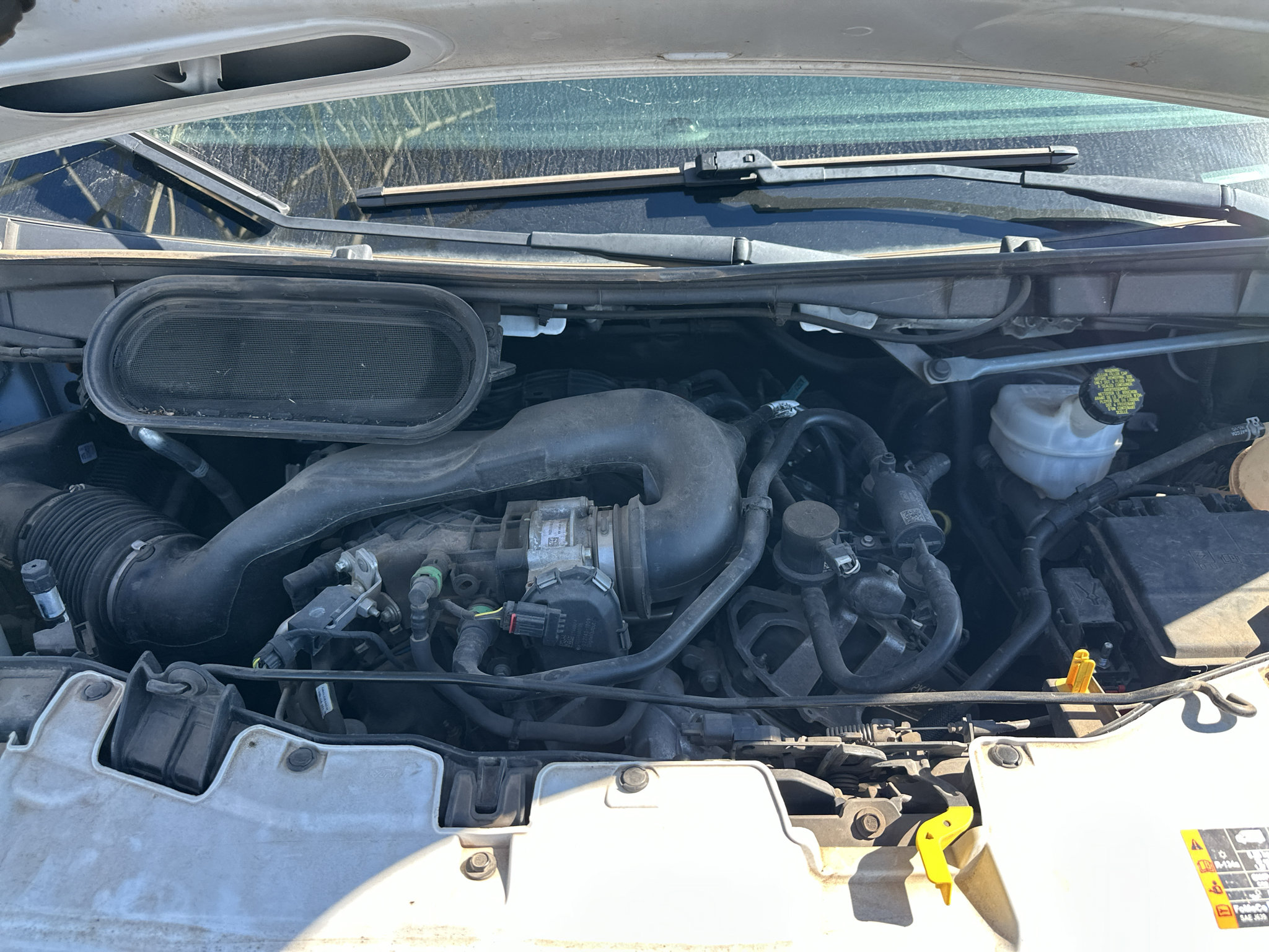 Used 2023 Ford Transit 150 Medium Roof w/ Fleet Safety Package RWD image 19