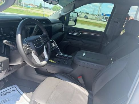 Used 2025 GMC Sierra 2500 Denali w/ Denali Reserve Package AWD/4WD image 16