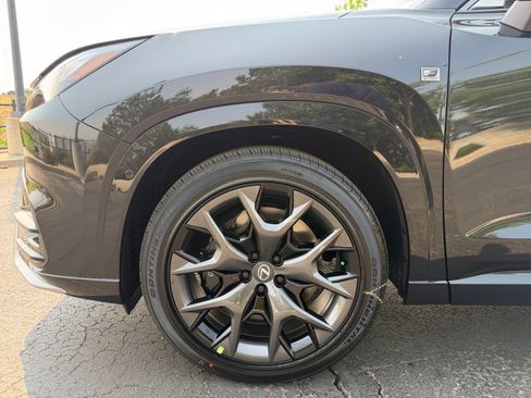 New 2026 Lexus TX 500h AWD image 24