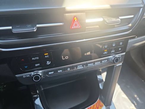 Used 2024 Kia Seltos S FWD image 22