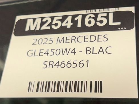 Certified 2025 Mercedes-Benz GLE 450 4MATIC image 39
