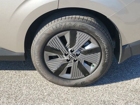 Certified 2025 Nissan Murano SL image 13