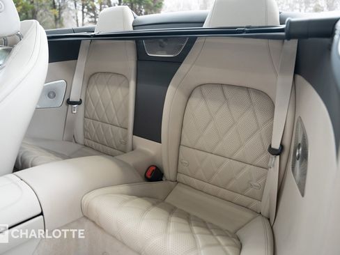 Used 2022 Mercedes-Benz SL 63 AMG 4MATIC w/ Driver Assistance Package image 20