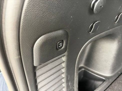 Used 2021 Jeep Grand Cherokee Limited w/ Premium Lighting Group AWD/4WD image 36