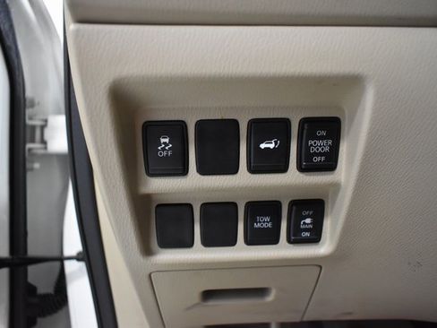 Used 2014 Nissan Pathfinder SL w/ SL Premium Package image 19