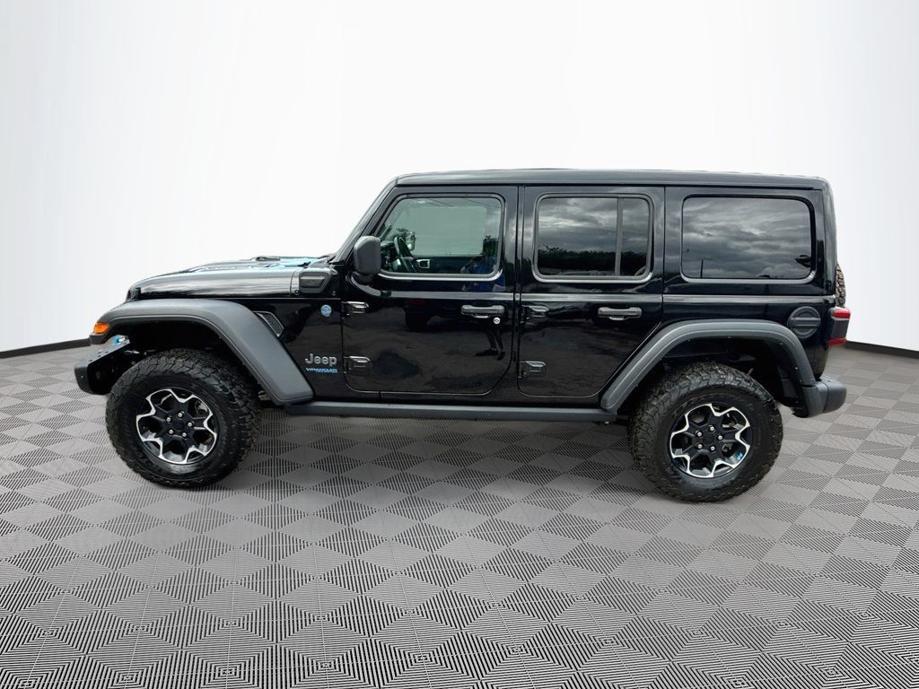 Used 2022 Jeep Wrangler Unlimited Rubicon 4xe w/ Steel Bumper Group AWD/4WD image 9