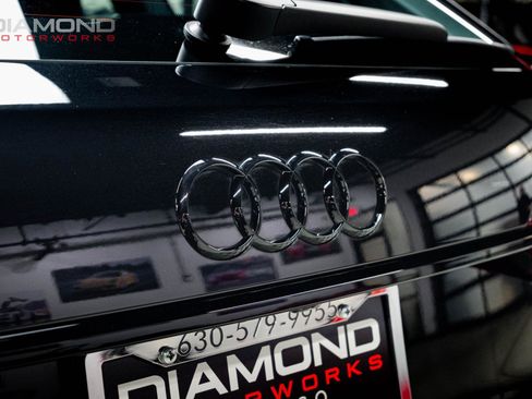 Used 2024 Audi RS 6 performance image 41