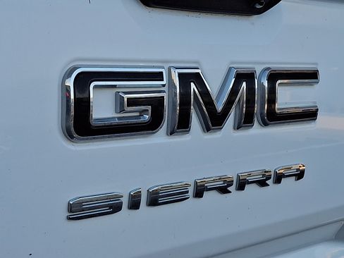 Used 2024 GMC Sierra 1500 Elevation AWD/4WD image 28