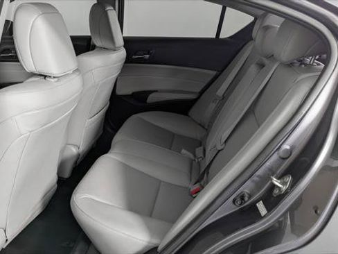 Used 2017 Acura ILX w/ Premium Package FWD image 17