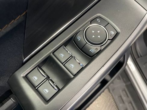 New 2025 Ford F150 Lightning Lariat image 17