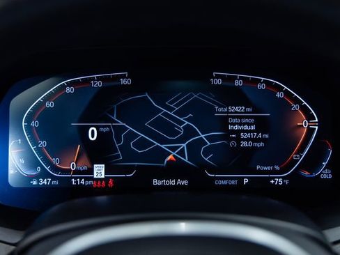 Used 2022 BMW X7 xDrive40i w/ M Sport Package image 2