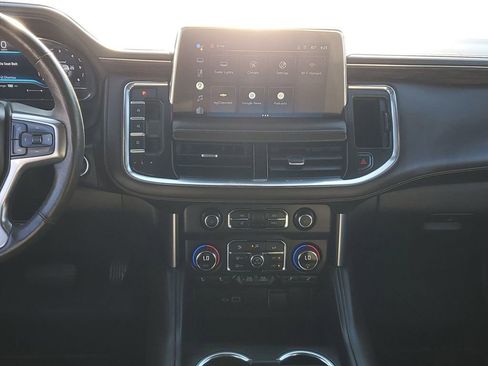 Used 2022 Chevrolet Tahoe Z71 w/ Luxury Package image 28