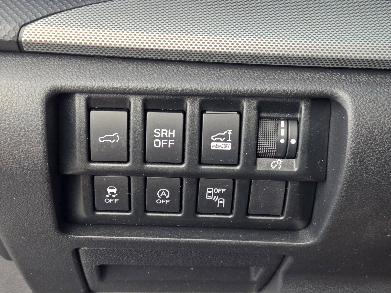 Used 2020 Subaru Forester Limited w/ Popular Package #3 AWD/4WD image 25