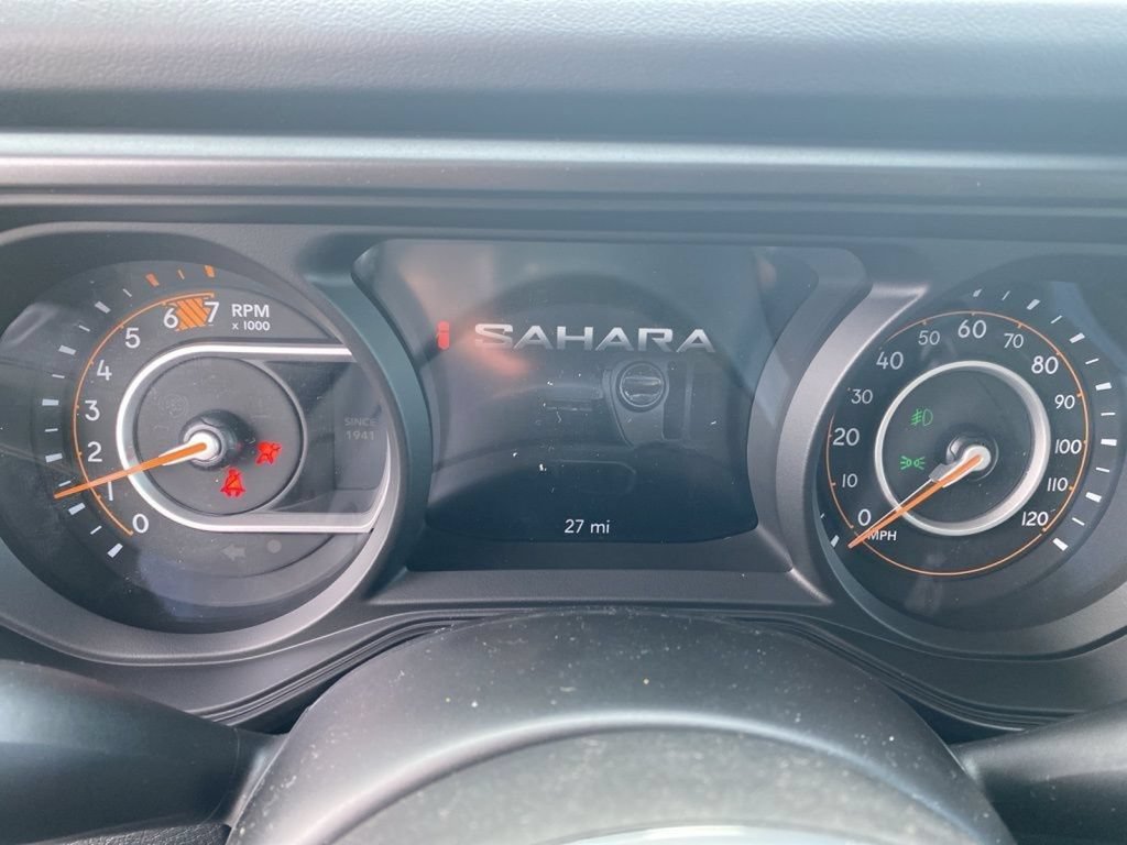 New 2026 Jeep Wrangler Unlimited Sahara AWD/4WD image 27