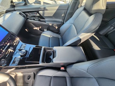 Certified 2023 Toyota bZ4X Limited image 8