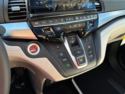 New 2026 Honda Odyssey EX-L image 13