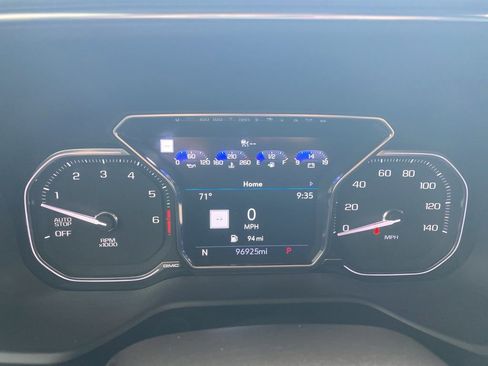 Used 2021 GMC Yukon Denali w/ Denali Ultimate Package RWD image 18
