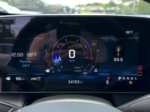 Used 2025 Chevrolet Equinox LT w/ Convenience Package II AWD/4WD image 16