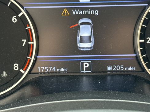Used 2025 Nissan Altima 2.5 SL AWD/4WD image 22