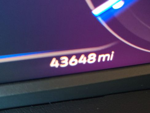 Used 2023 Volkswagen Atlas Cross Sport SE image 27