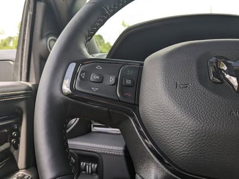 Used 2023 RAM 2500 Limited AWD/4WD image 31