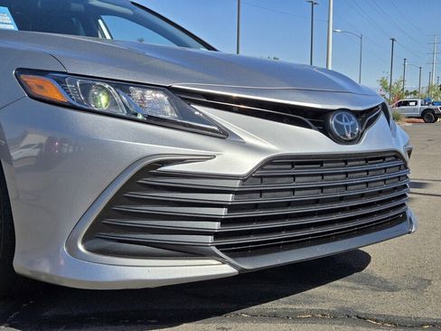 Used 2023 Toyota Camry LE FWD image 9