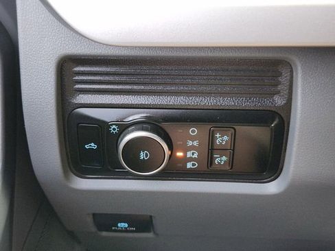 Used 2024 Ford F250 XL w/ STX Appearance Package AWD/4WD image 22