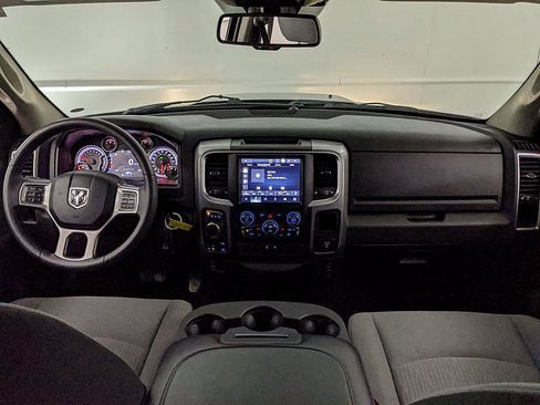 Used 2022 RAM 1500 Classic SLT w/ Electronics Group image 7