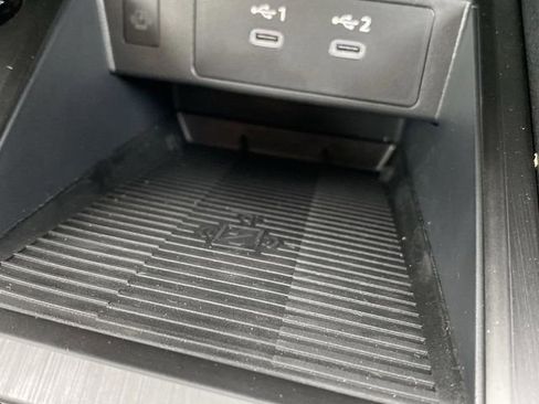 Used 2025 Nissan Kicks SV w/ SV Premium Package image 23