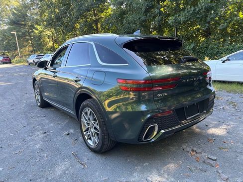 Used 2024 Genesis GV70 2.5T w/ Select Package AWD/4WD image 4