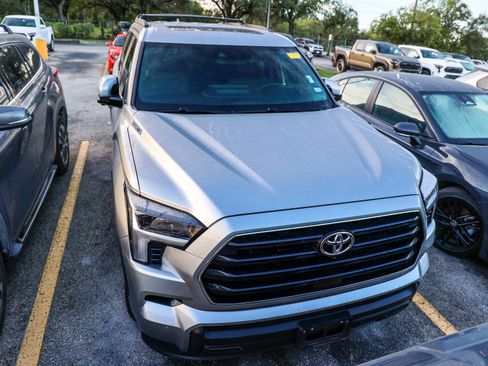 Used 2025 Toyota Sequoia SR5 w/ SR5 Premium Package RWD image 7