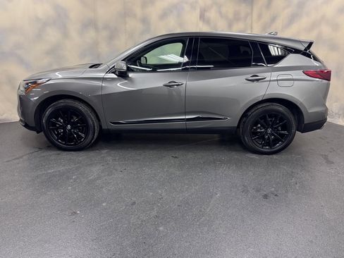 Used 2025 Acura RDX SH-AWD image 3