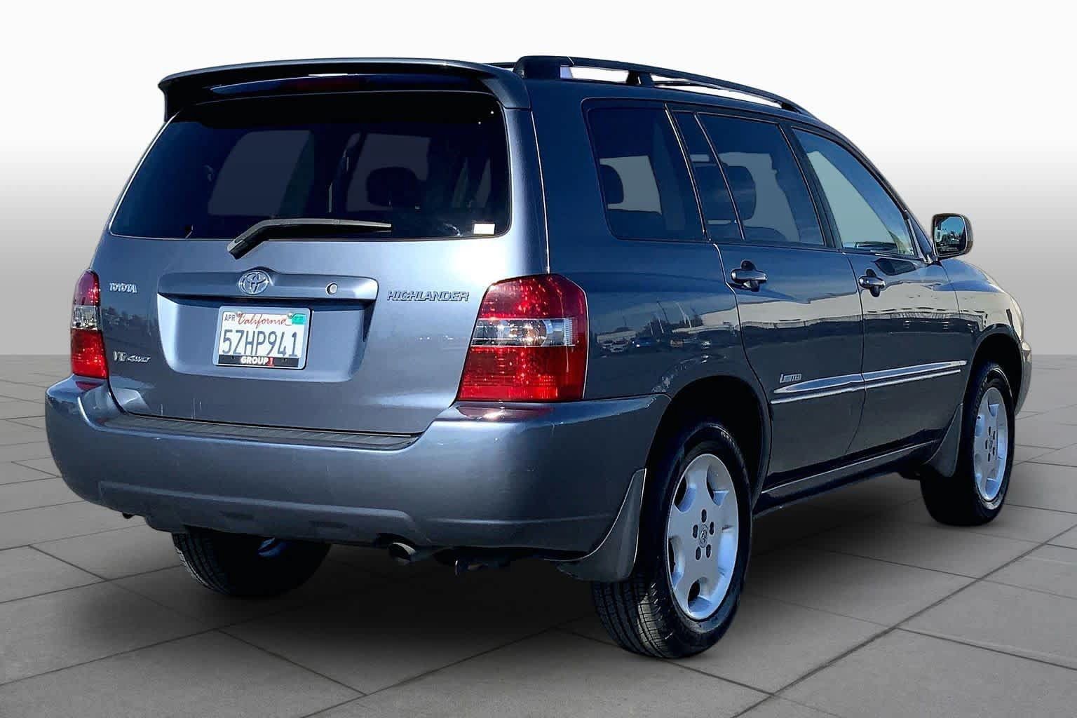 Used 2007 Toyota Highlander Limited AWD/4WD image 12