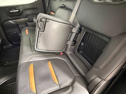 Used 2022 GMC Sierra 1500 AT4 w/ AT4 Premium Package image 33