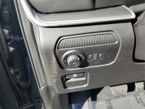 Used 2025 Jeep Wagoneer Series II image 30