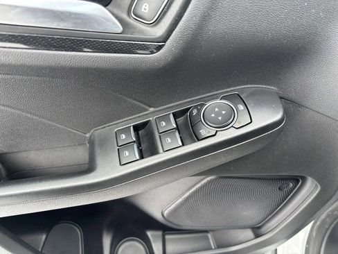 Used 2023 Ford Escape ST-Line Select AWD/4WD image 18