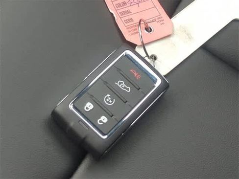 New 2025 Jeep Grand Cherokee L Limited image 38