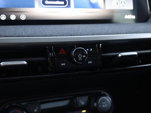 New 2026 Nissan Kicks SV w/ SV Premium Package image 15