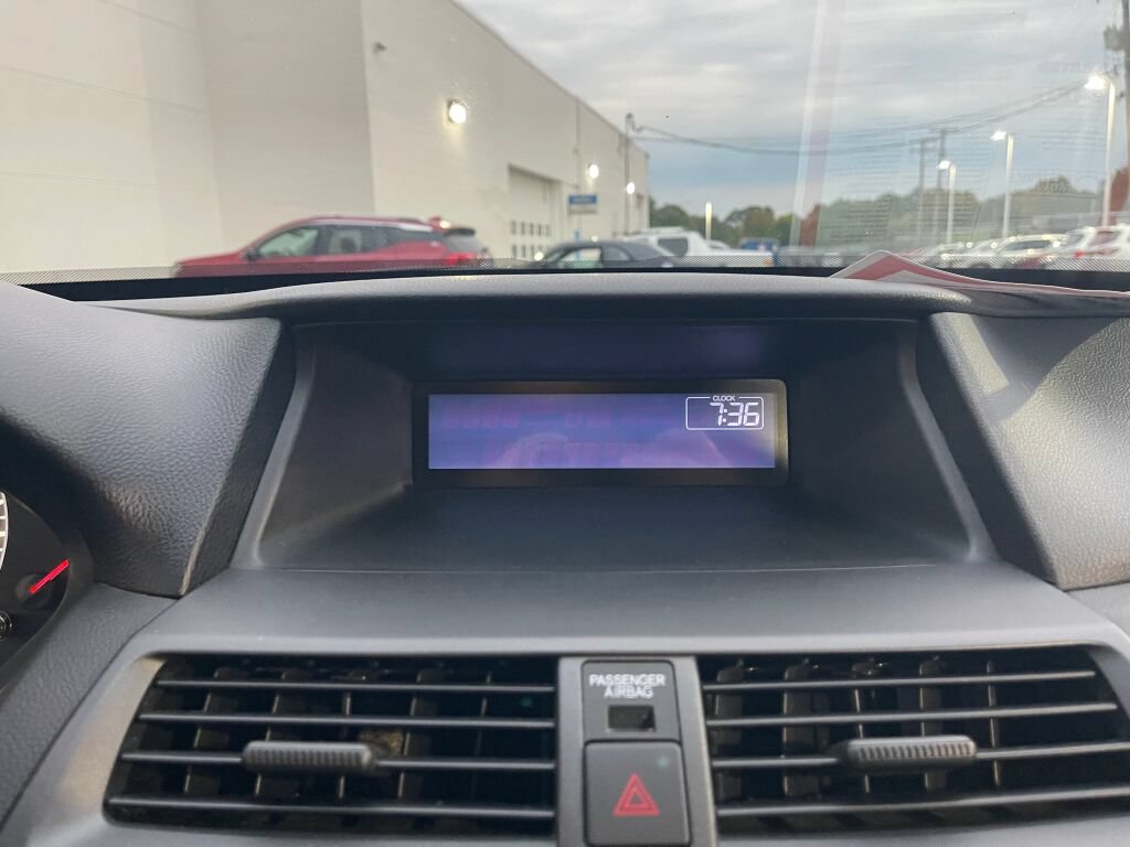 Used 2010 Honda Accord LX image 8