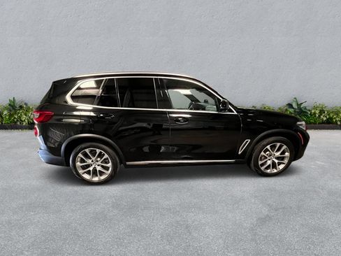 Used 2019 BMW X5 xDrive40i w/ Convenience Package AWD/4WD image 5