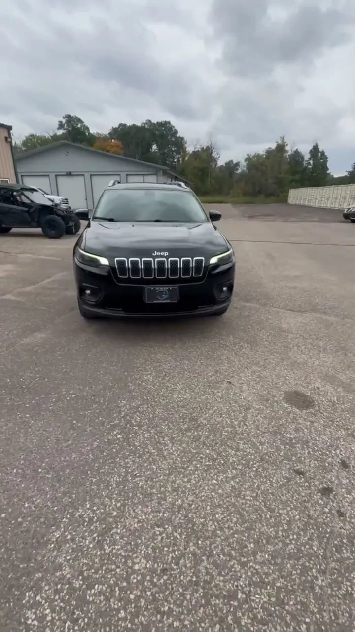 Used 2019 Jeep Cherokee Latitude Plus AWD/4WD image 53