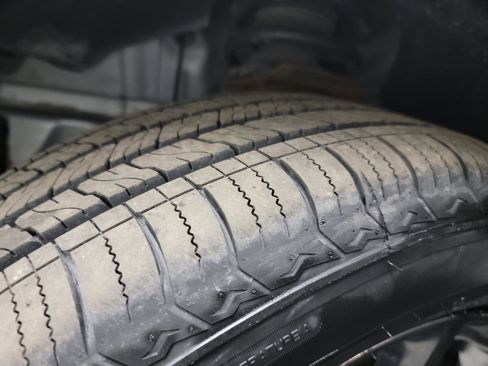 Used 2016 Dodge Journey R/T w/ Blacktop Package image 29