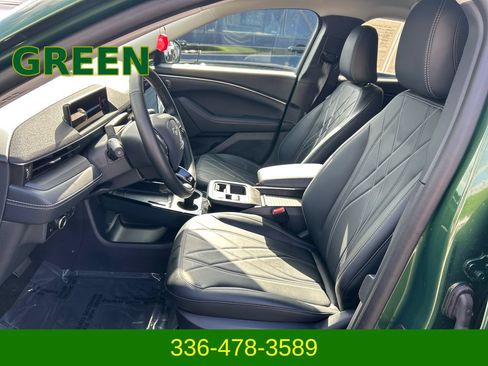 Used 2025 Ford Mustang Mach-E Select w/ Comfort Package Lite RWD image 9