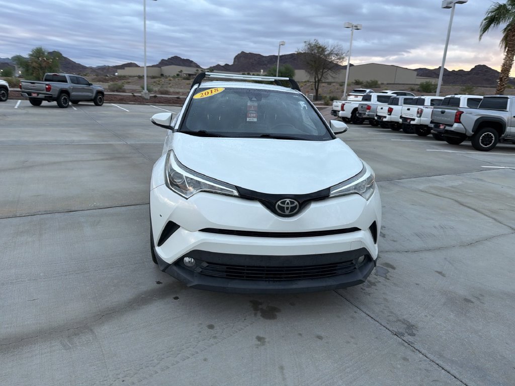 Used 2018 Toyota C-HR XLE FWD image 2