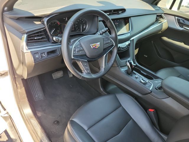 Used 2024 Cadillac XT5 Premium Luxury FWD image 9