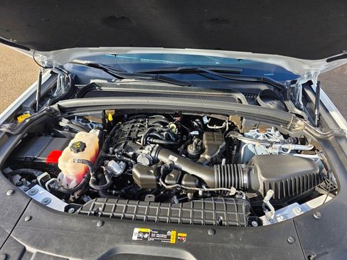 Used 2024 Jeep Grand Cherokee Limited w/ Black Appearance Package image 26